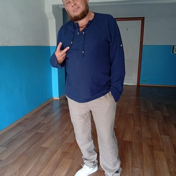 Виктор